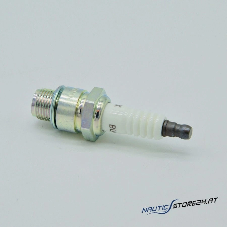 Mercury/Quicksilver Spark Plug BU8H (8M0176682)